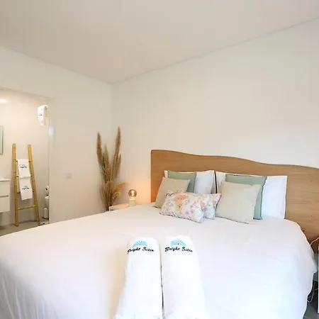 T3-bright Sítio Apartman *